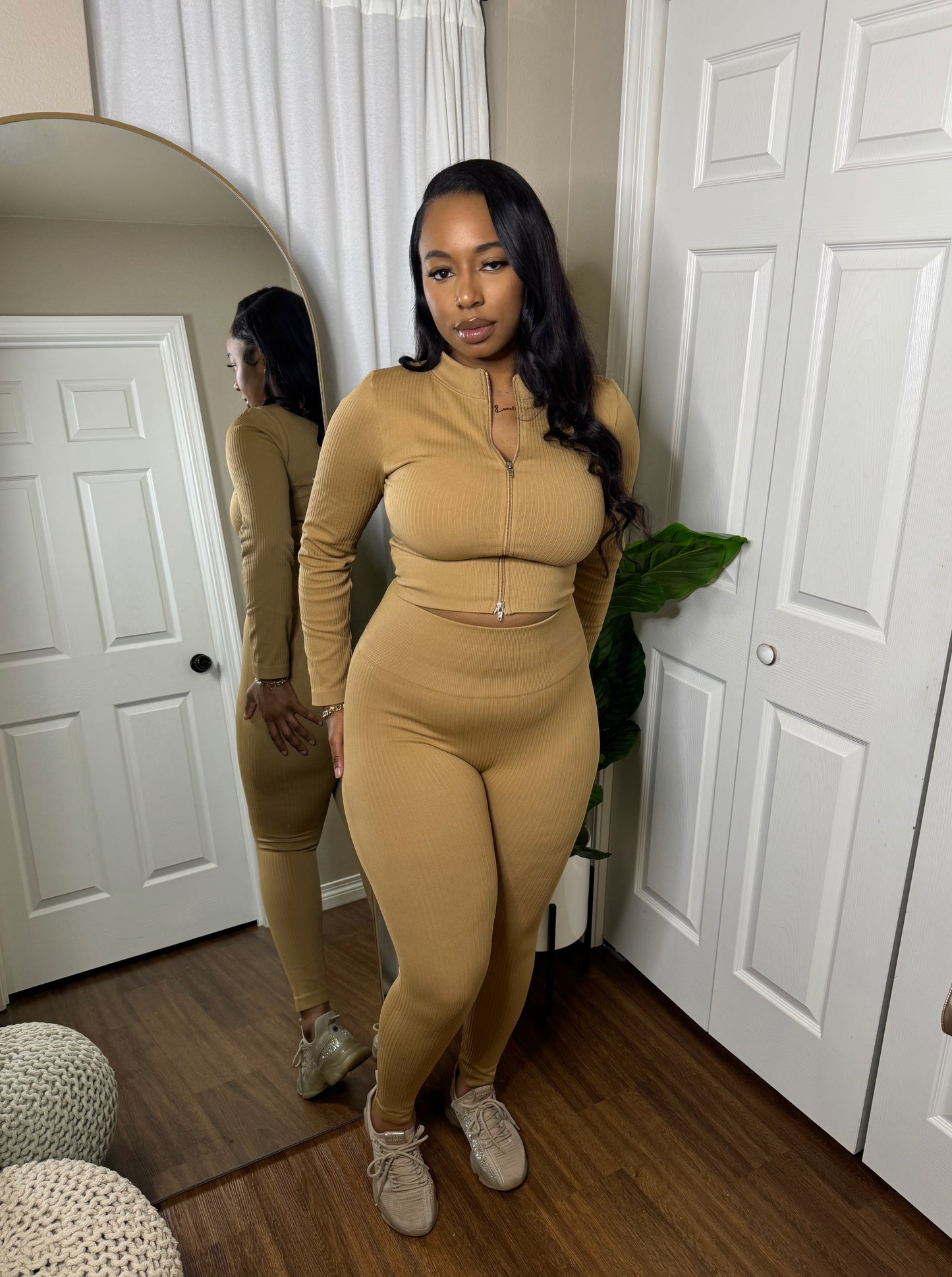 Essence Ribbed set